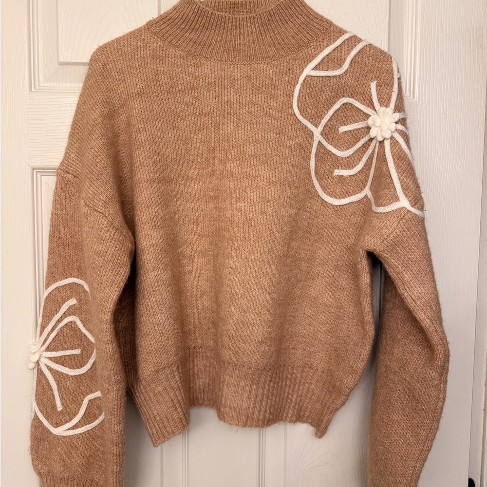 Gilli Tan Sweater with White Floral Accents